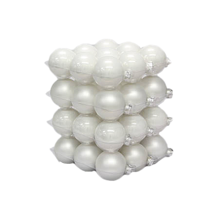 "classic" Christmas balls - white "classic" Christmas balls - white