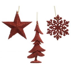 Ornements rouges en forme d'étoile, sapin et flocon, texturés et festifs.