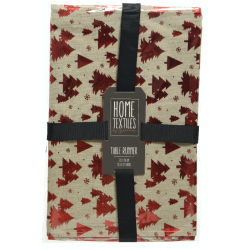 Nappe décorative beige ornée de sapins rouges, emballée avec un ruban noir.