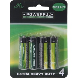 Vier AA-batterijen in een groene en zwarte verpakking met informatie over type en gebruik.