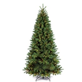 Sapin de Noël vert, illuminé de petites lumières, sur un support noir.