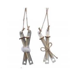 Deux décorations en bois léger, suspendues, avec une corde et des détails en feutre.