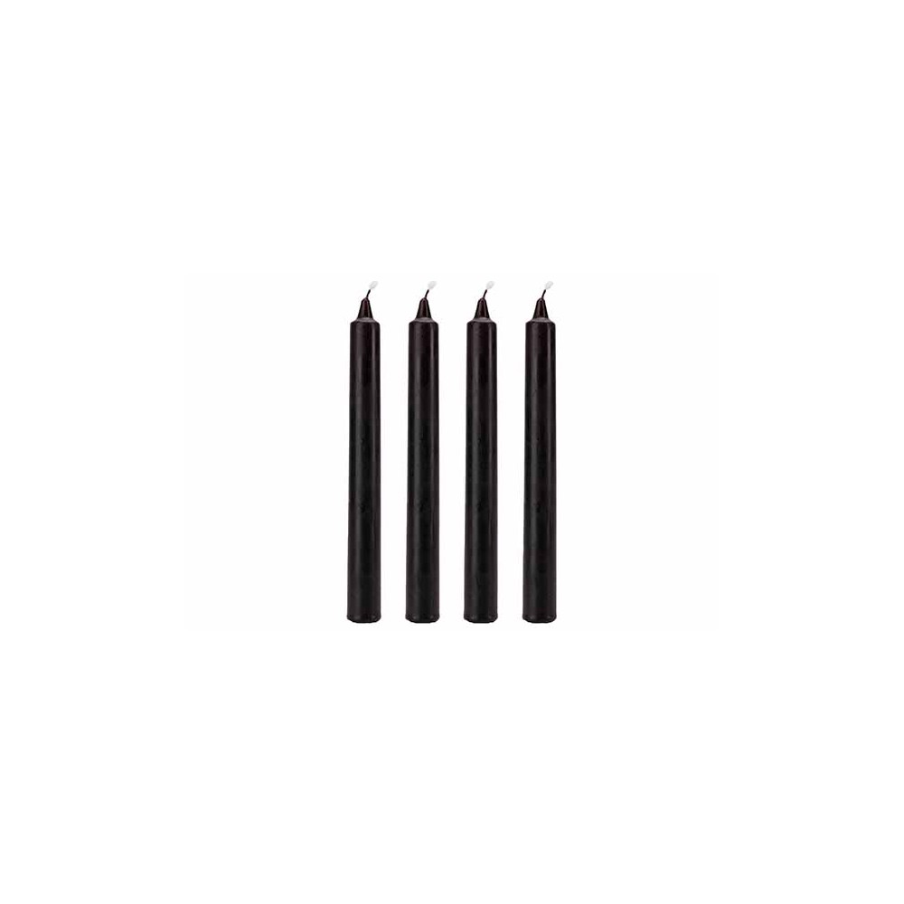 4 black candles