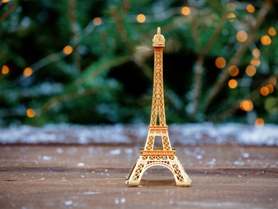 Sapins.fr : nos sapins de Noël artificiels et décorations de Noël enfin disponibles en France !